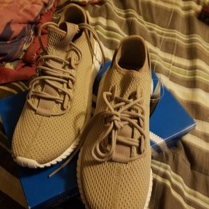 ADIDAS TUBULAR SOCK DOOM